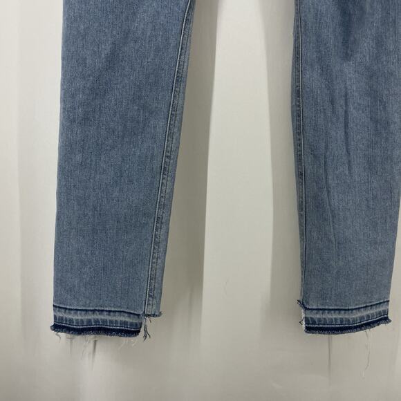Rag & Bone Size 25 Dre Capri Distressed Jeans Frayed Step Hem Light Wash Marina - Picture 5 of 8
